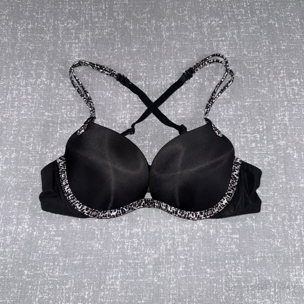 Victorias Secret Sexy Illusions T-Shirt Bra 32A Black Satin Animal Print Trim